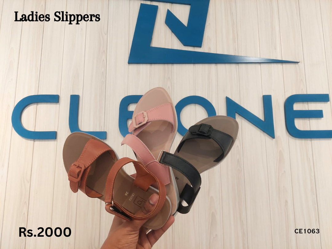 Ladies Slipper
