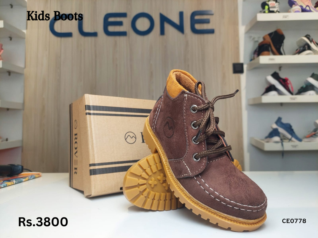 Kids boots