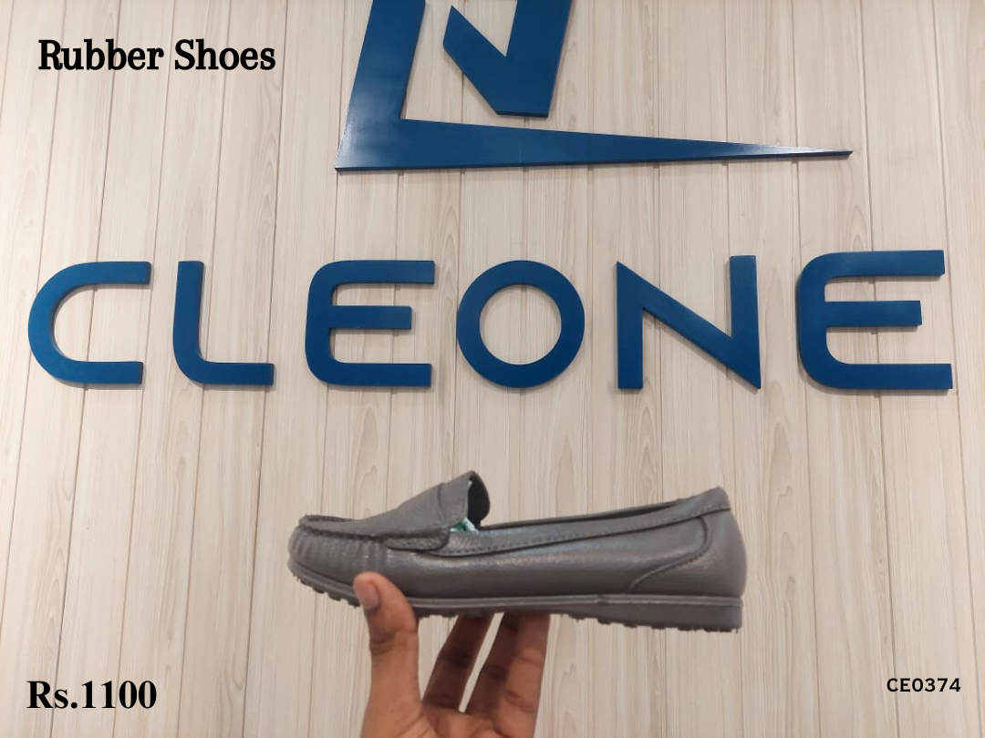 Ladies Rubber Shoes