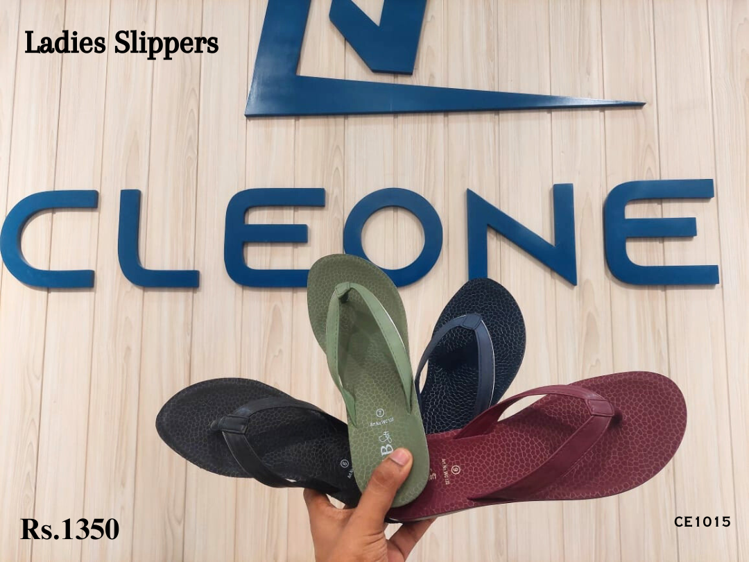 Ladies Slippers