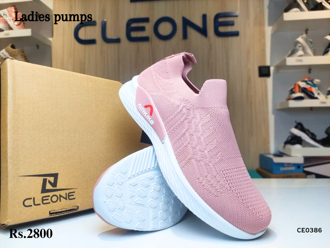 Ladies Pumps