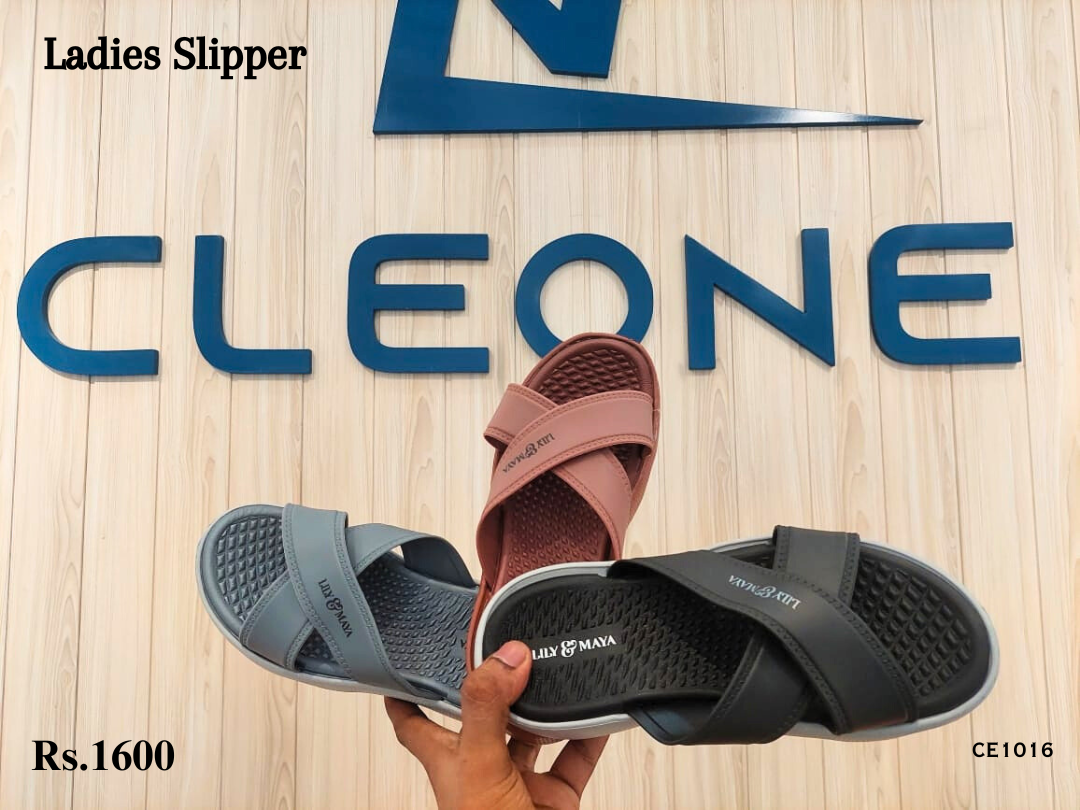 Ladies Slipper