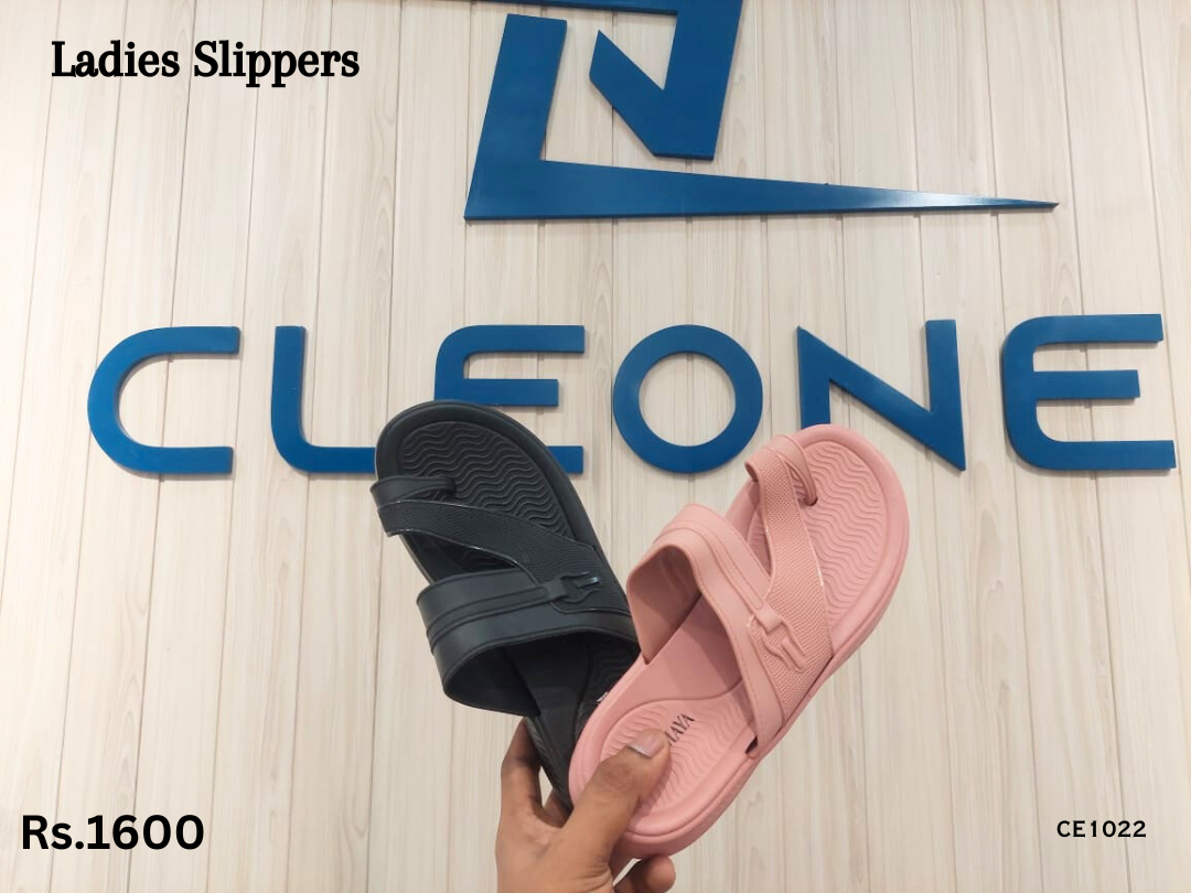 Ladies Slippers