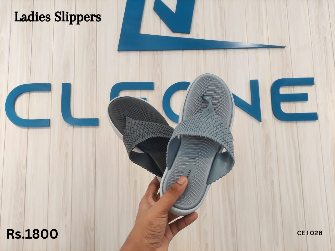 Ladies Slippers