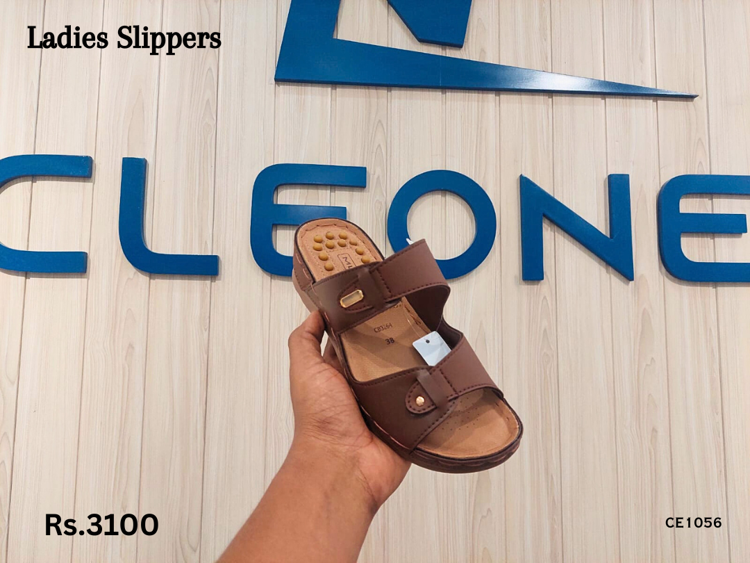 Ladies Slippers