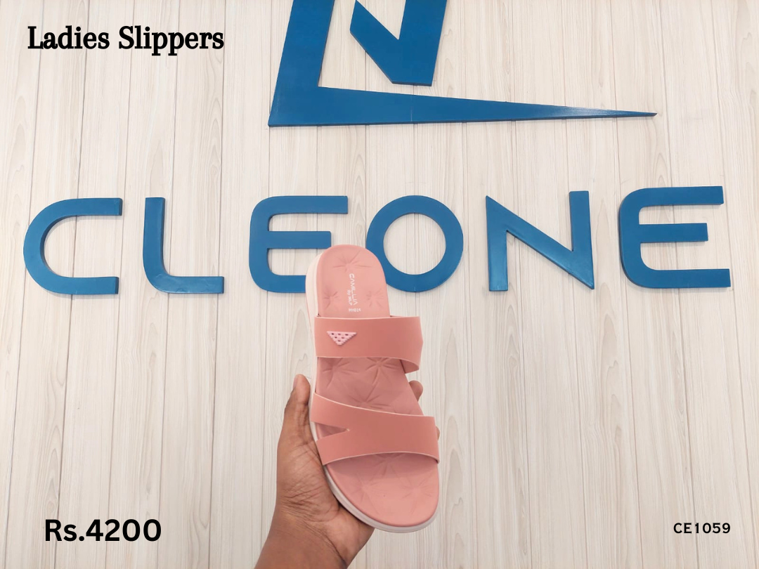 Ladies Slippers