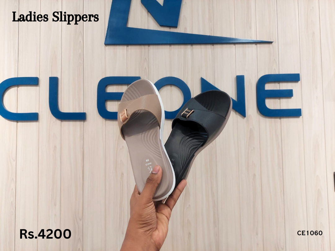 Ladies Slippers