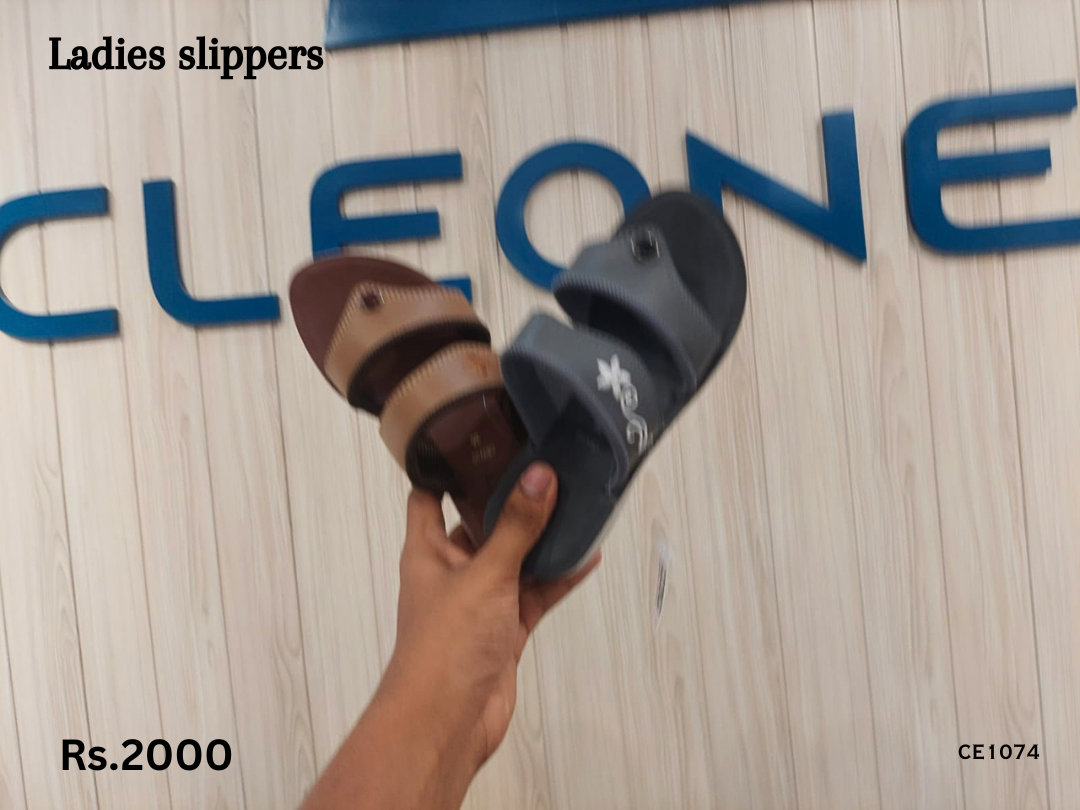 Ladies Slippers
