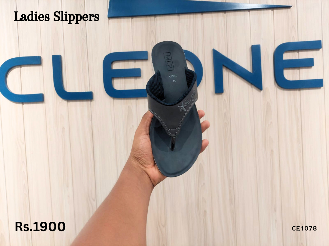 Ladies Slippers