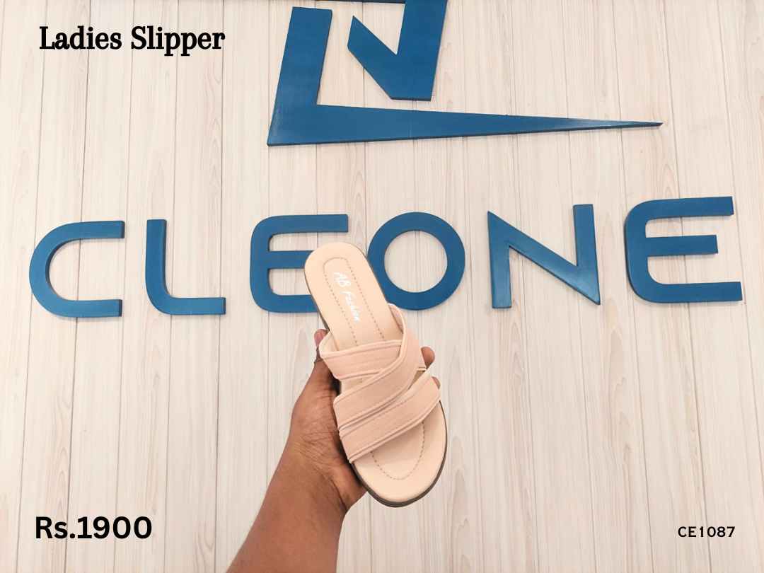 Ladies Slippers