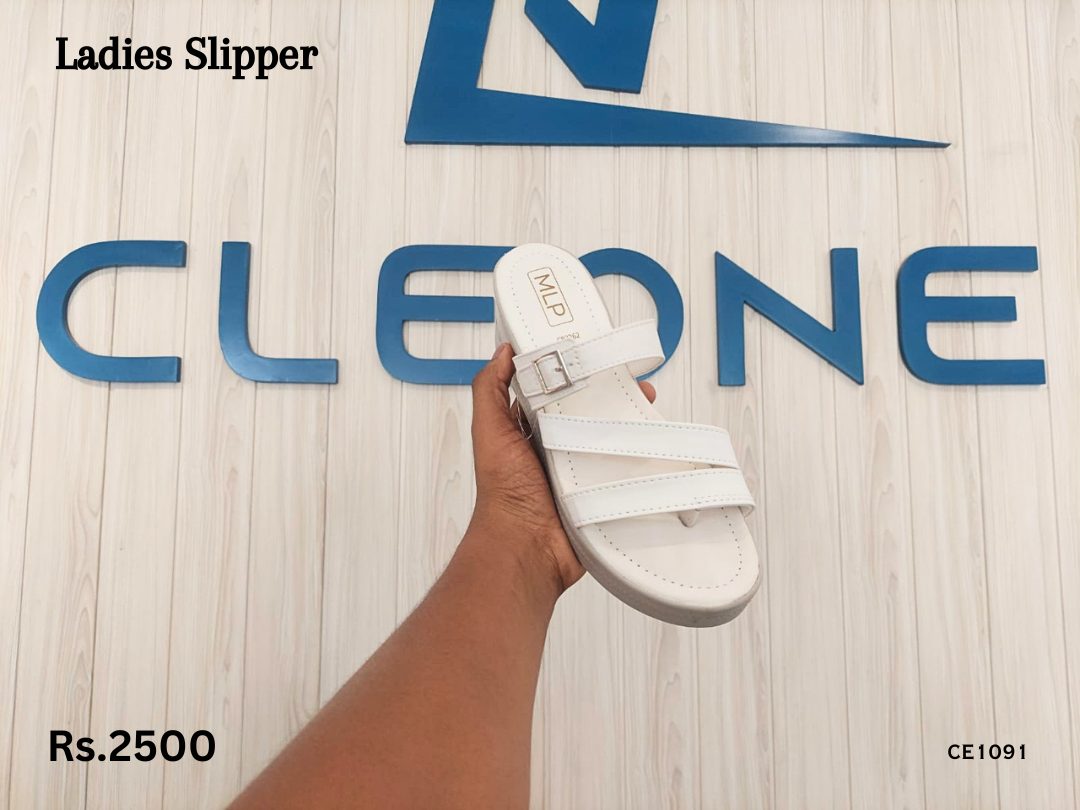 Ladies Slippers