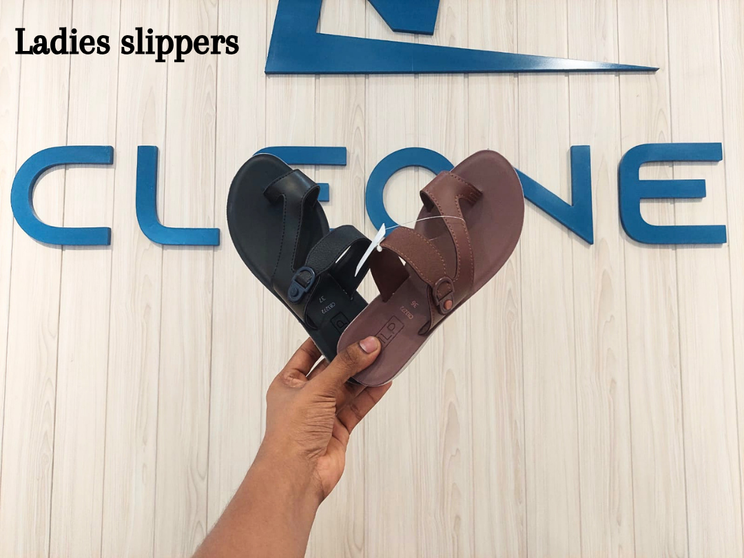 Ladies Slippers